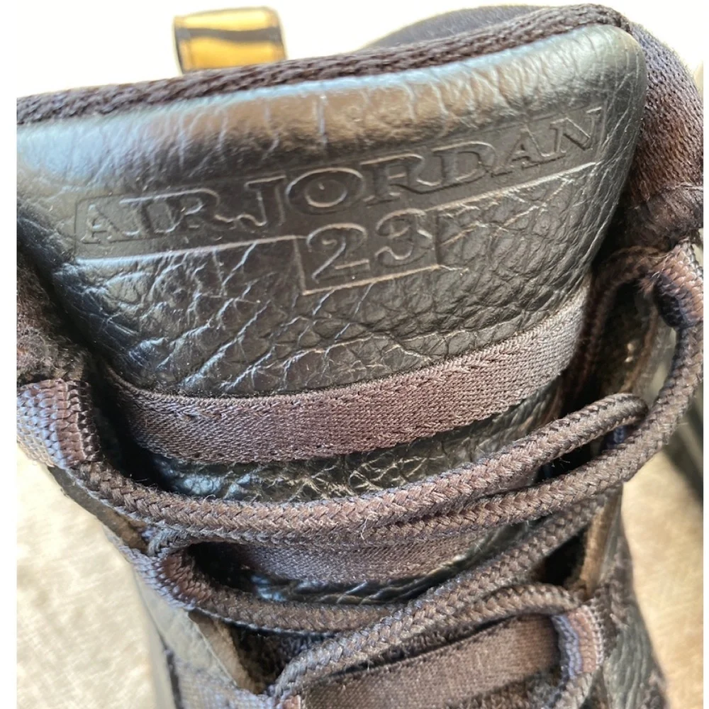 AIR JORDAN High Tops - Picture 3 of 15